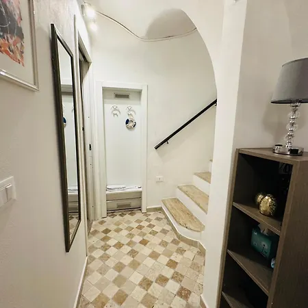 Historic Center Sanremo,10 Min To The Sea Διαμέρισμα *