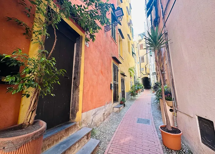 Apartment Historic Center Sanremo,10 Min To The Sea